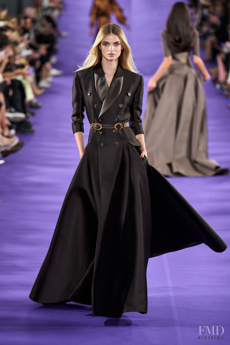 Alexis Mabille fashion show for Autumn/Winter 2022