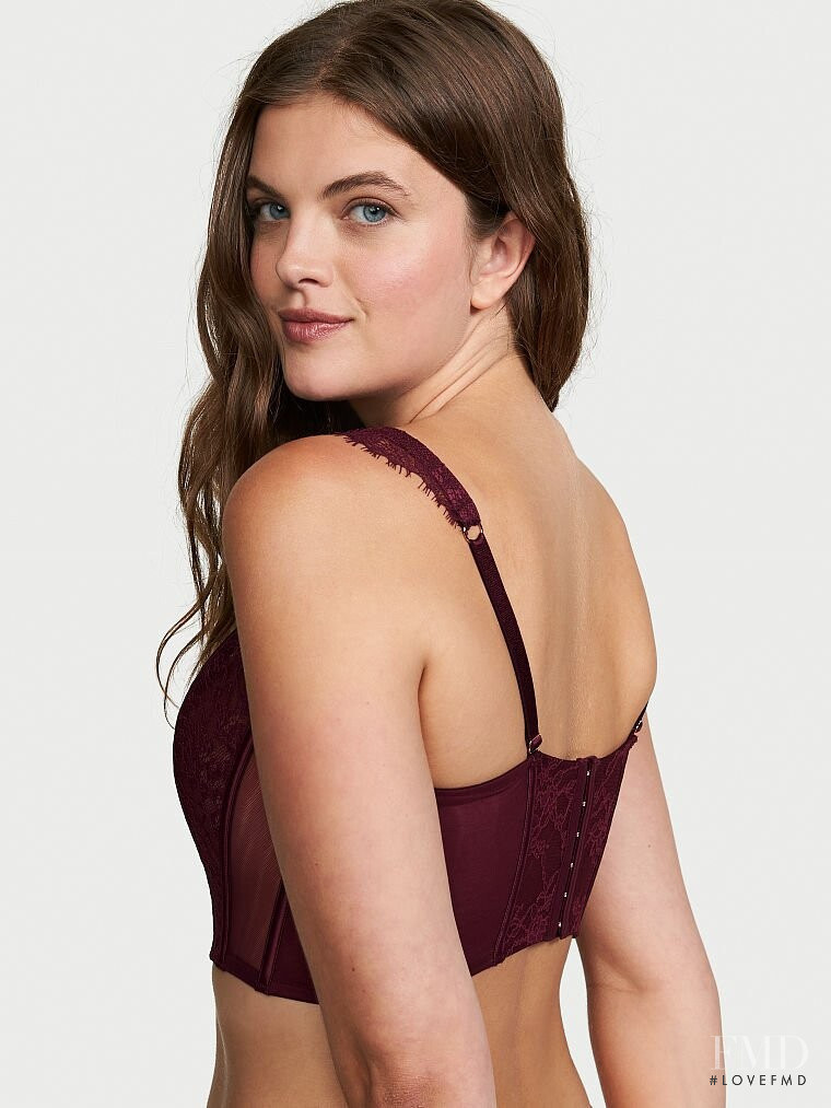 Abbey Ries featured in  the Victoria\'s Secret catalogue for Autumn/Winter 2021