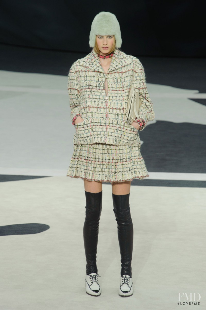 Dauphine McKee featured in  the Chanel fashion show for Autumn/Winter 2013