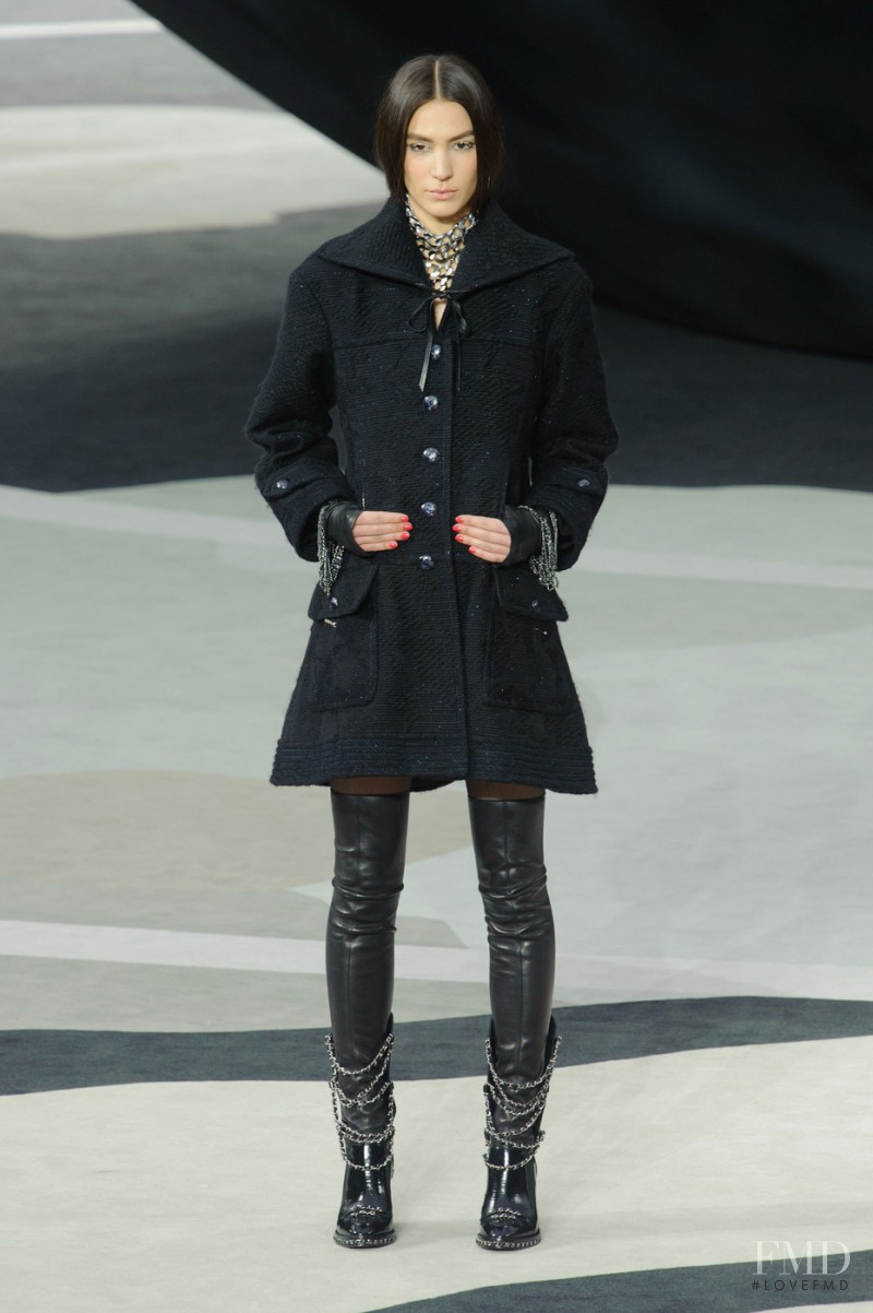 Mijo Mihaljcic featured in  the Chanel fashion show for Autumn/Winter 2013