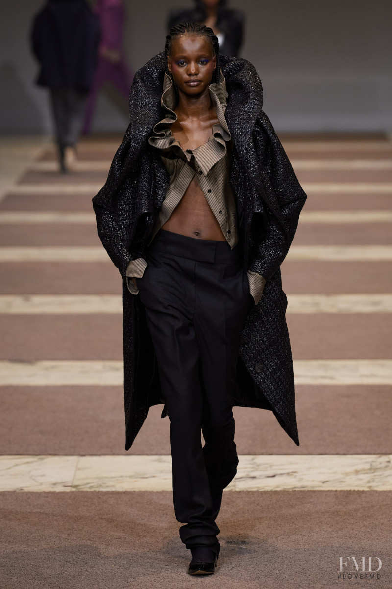 Viktor & Rolf fashion show for Autumn/Winter 2022