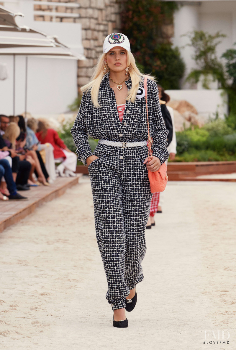 Chanel fashion show for Resort 2023