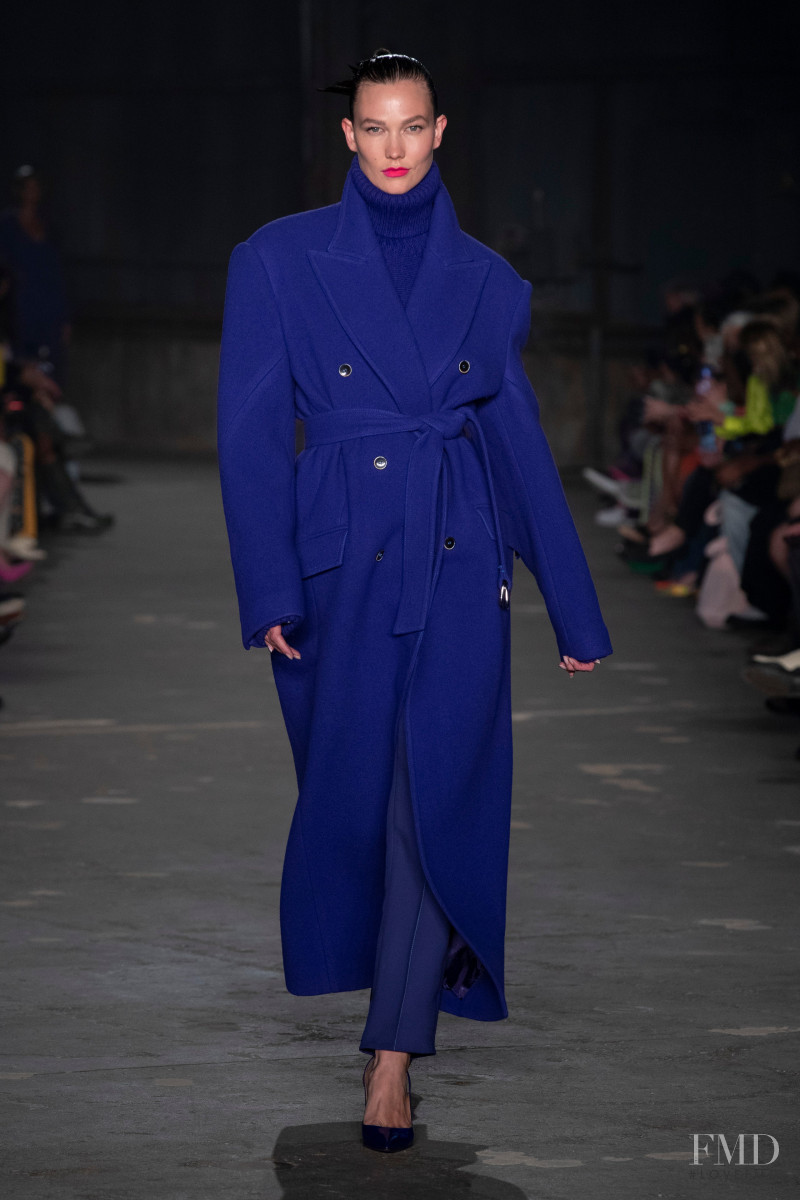 Christopher John Rogers fashion show for Resort 2023