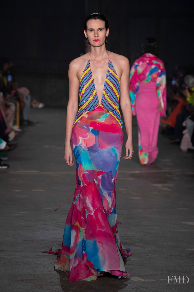 Christopher John Rogers fashion show for Resort 2023