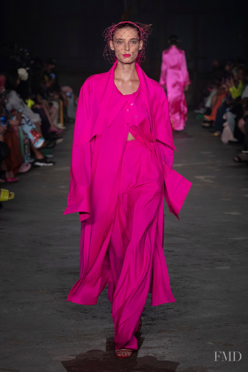 Christopher John Rogers fashion show for Resort 2023