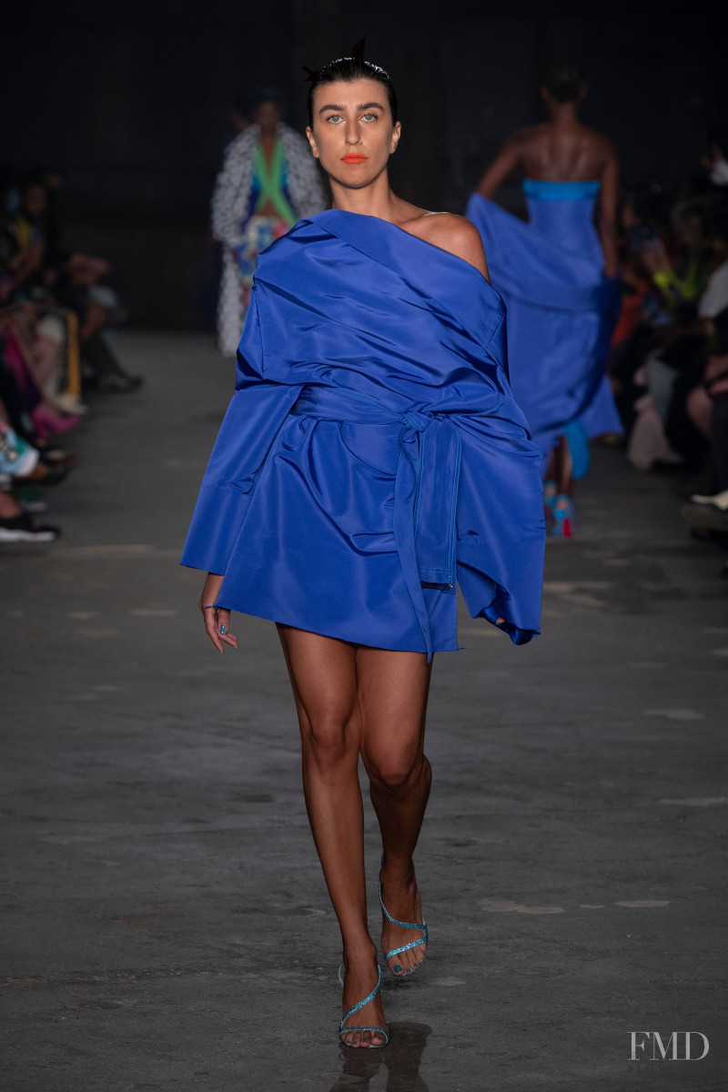 Christopher John Rogers fashion show for Resort 2023