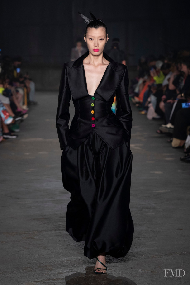 Christopher John Rogers fashion show for Resort 2023