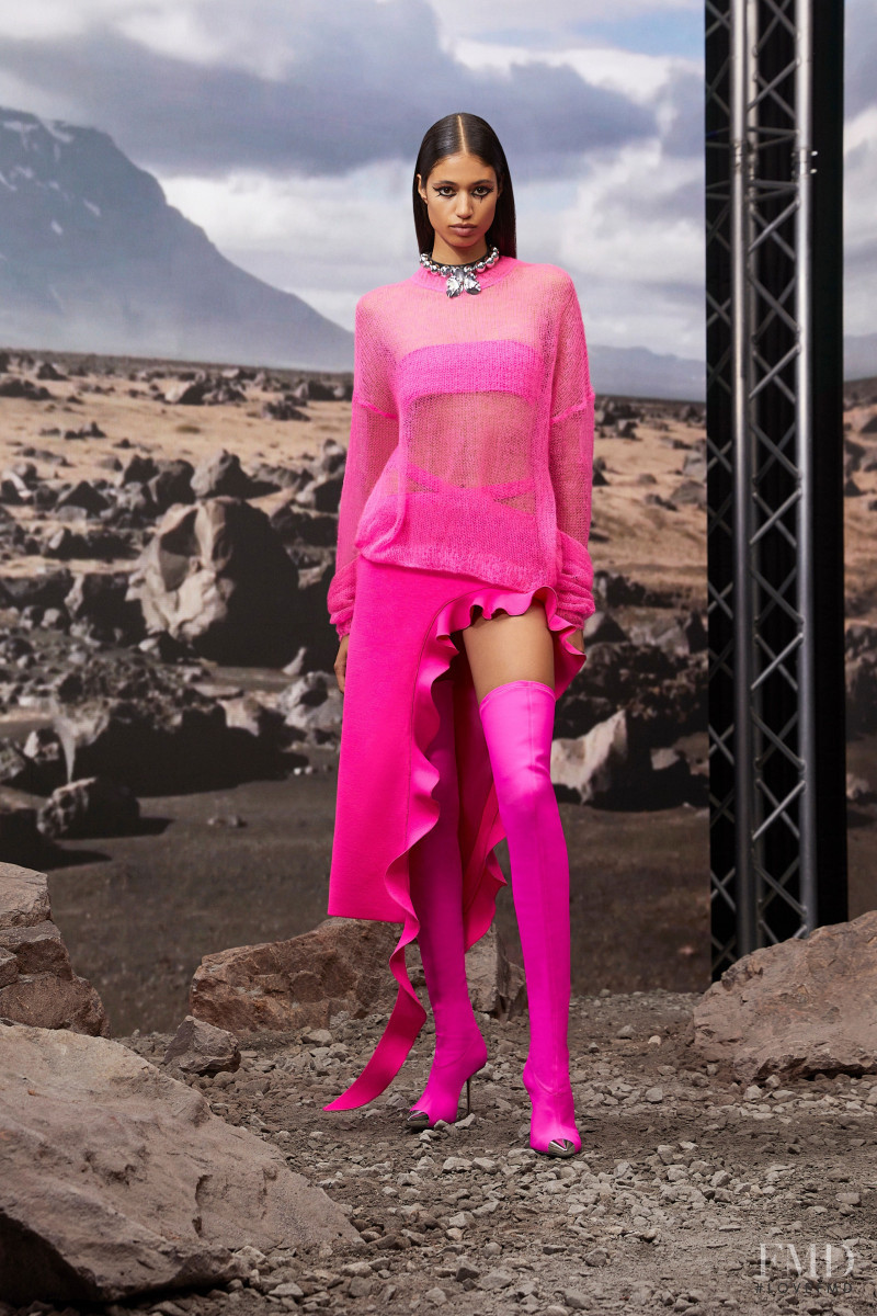 David Koma lookbook for Resort 2023