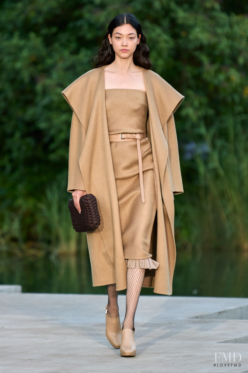 Max Mara fashion show for Autumn/Winter 2023