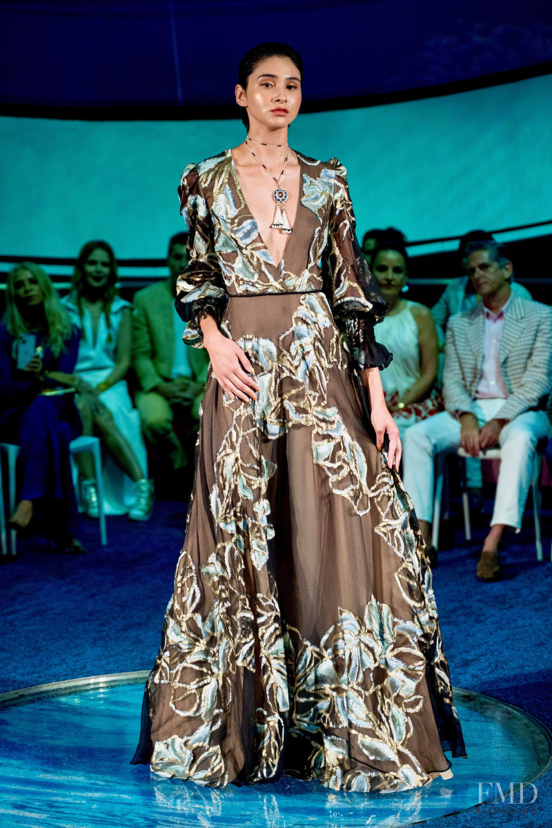 Naeem Khan lookbook for Resort 2023