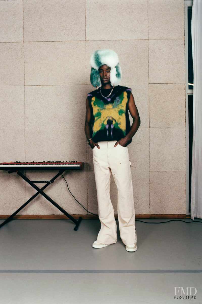 Louis Vuitton lookbook for Resort 2023