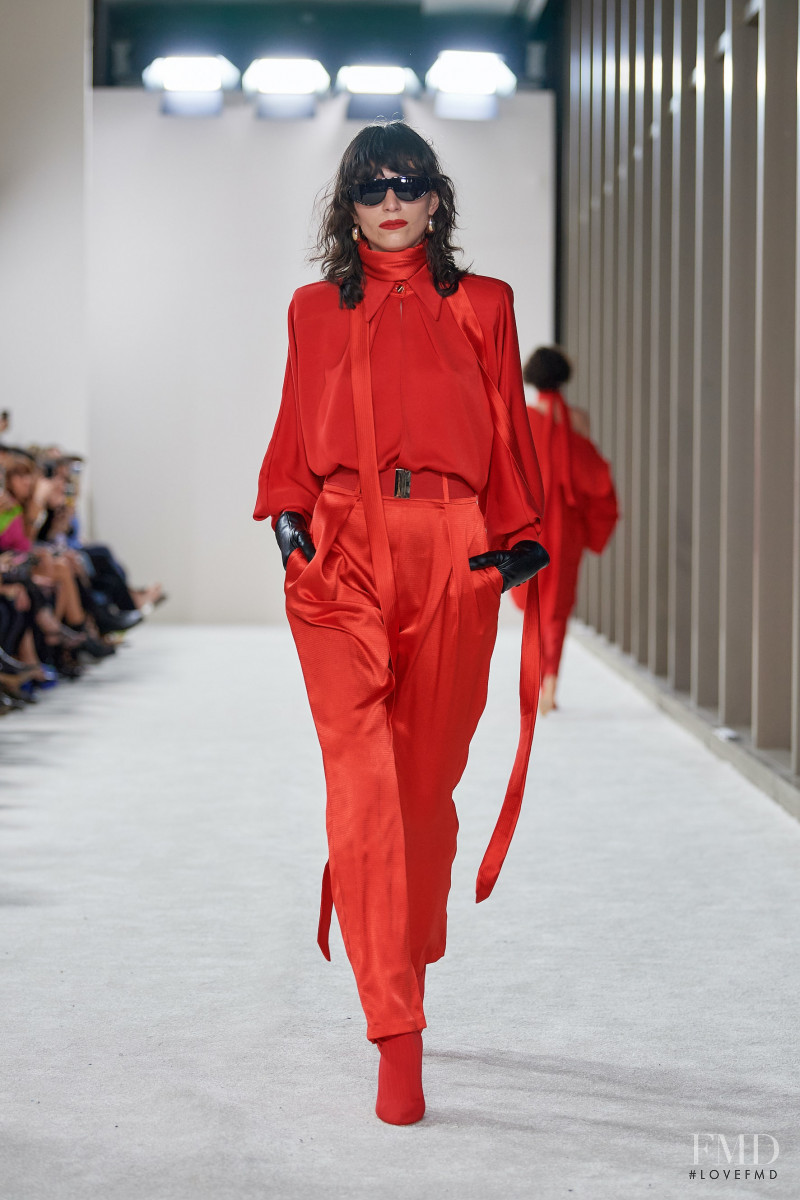 Daniela Gommar featured in  the Alfredo Martinez fashion show for Autumn/Winter 2022
