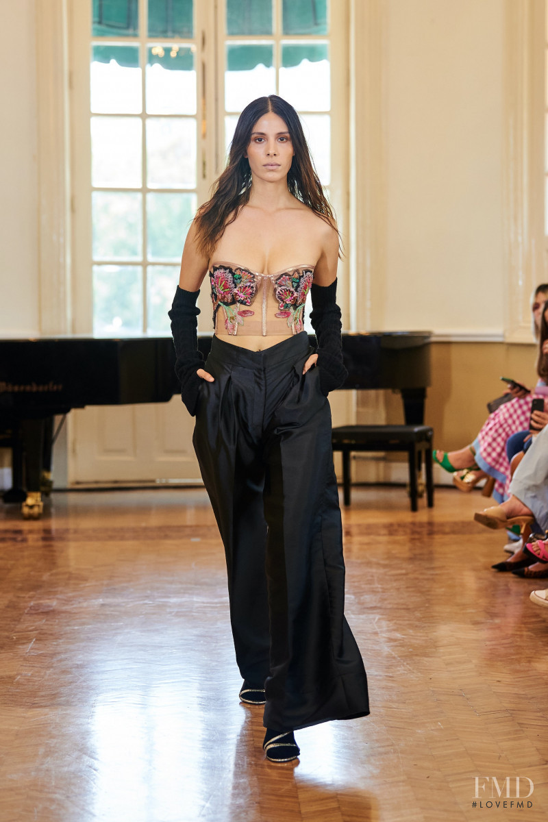 Iliana Ruiz featured in  the Sandra Weil fashion show for Autumn/Winter 2022