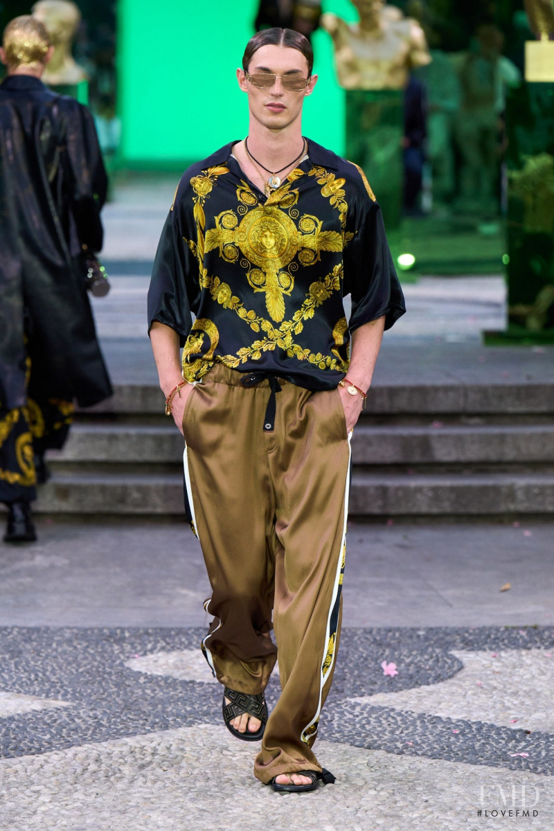 Kit Butler featured in  the Versace fashion show for Spring/Summer 2023