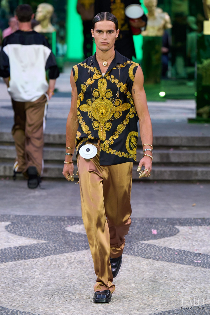 Parker van Noord featured in  the Versace fashion show for Spring/Summer 2023