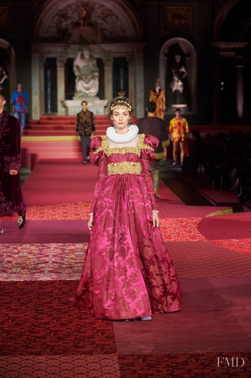 Dolce & Gabbana Alta Moda Alta Sartoria  fashion show for Autumn/Winter 2020