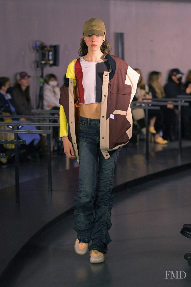 (di)vision fashion show for Autumn/Winter 2022