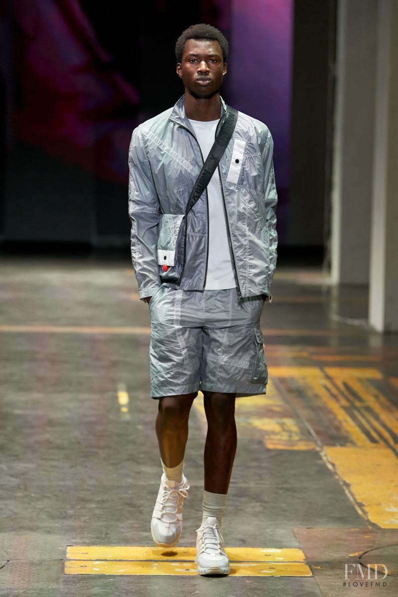 Christopher Raeburn fashion show for Spring/Summer 2023