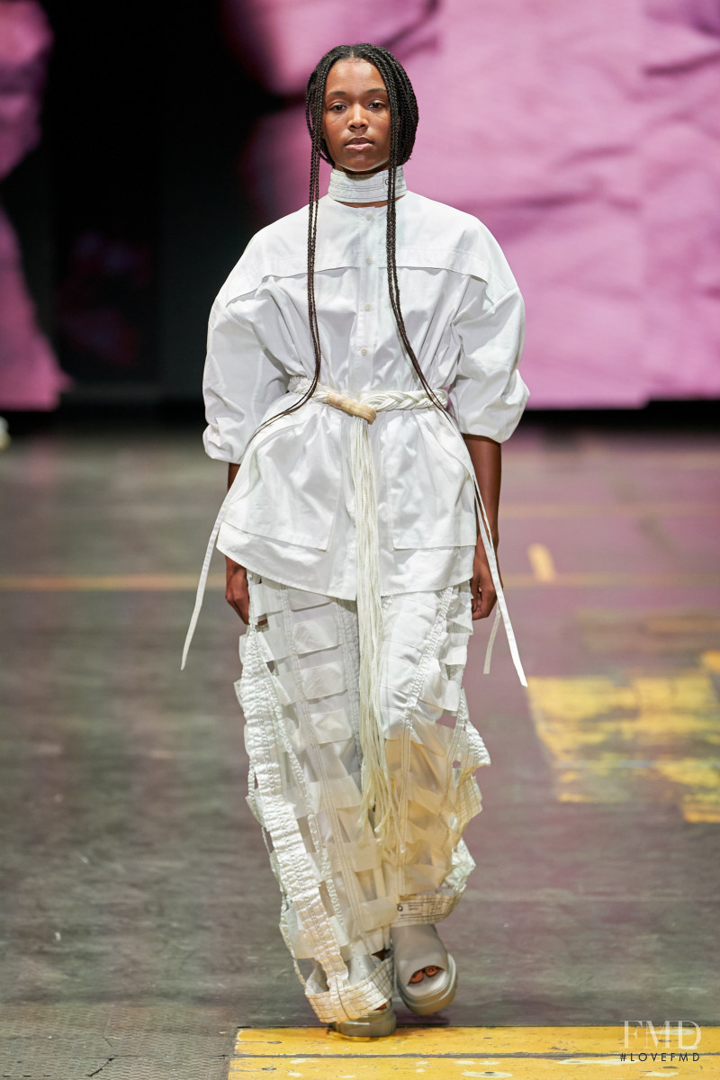 Christopher Raeburn fashion show for Spring/Summer 2023