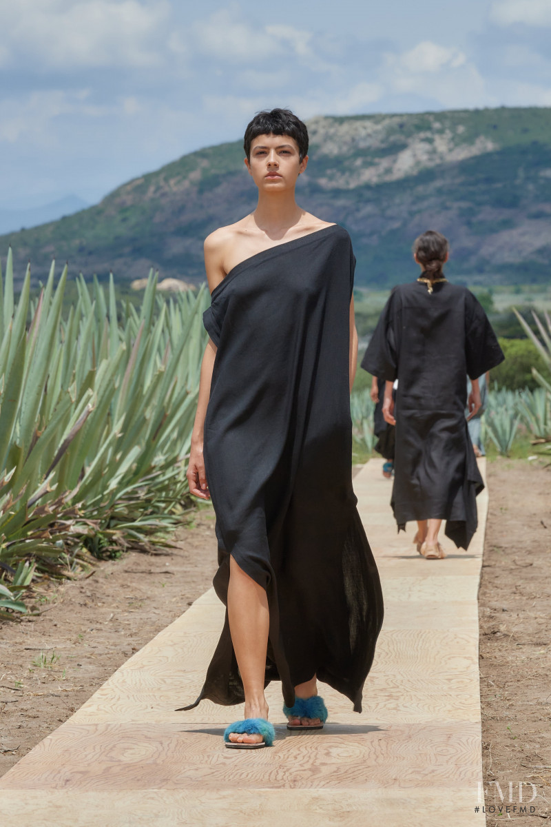 Celic Dorig featured in  the Julia Y Renata fashion show for Spring/Summer 2023