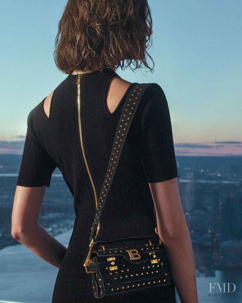 Natalie Ogg featured in  the Balmain advertisement for Spring/Summer 2022