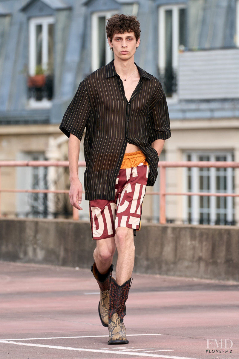 Dries van Noten fashion show for Spring/Summer 2023