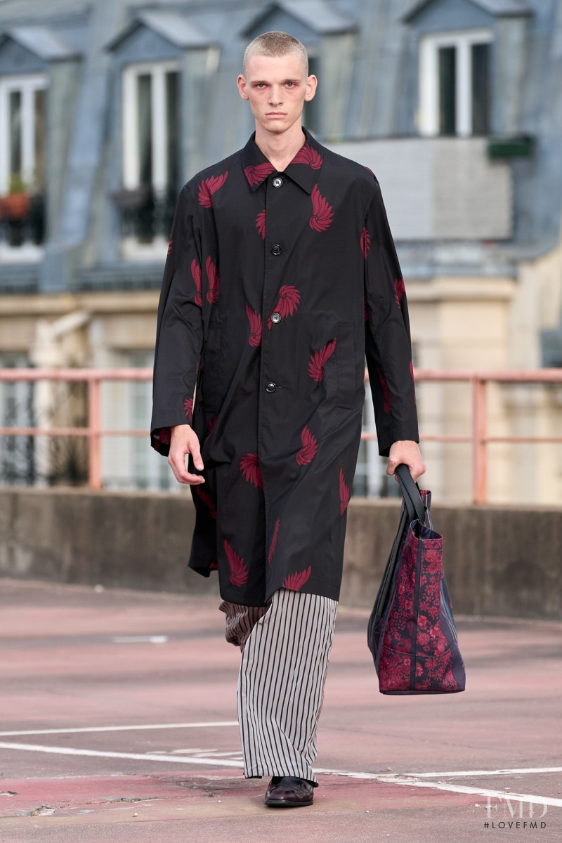 Dries van Noten fashion show for Spring/Summer 2023