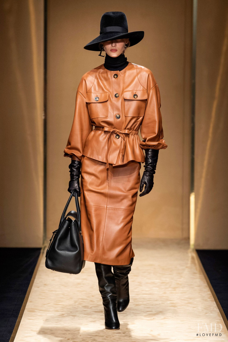 Luisa Spagnoli fashion show for Autumn/Winter 2020