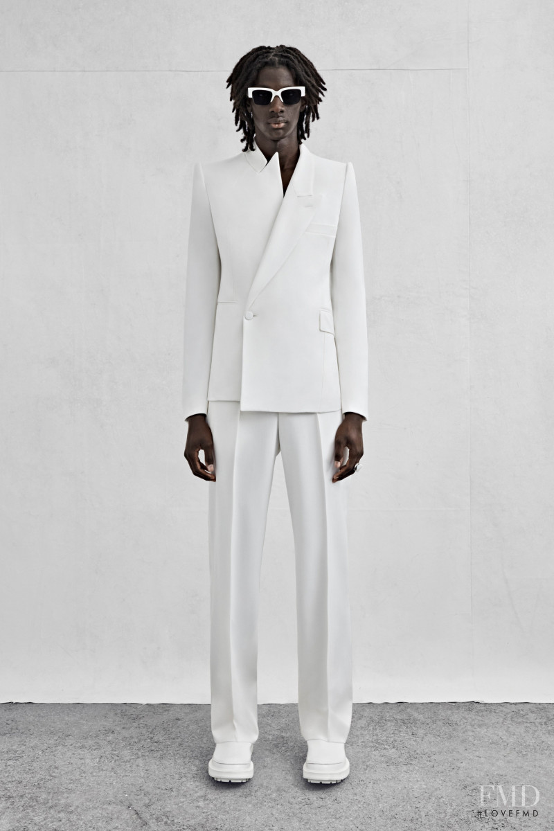 Alexander McQueen lookbook for Spring/Summer 2023