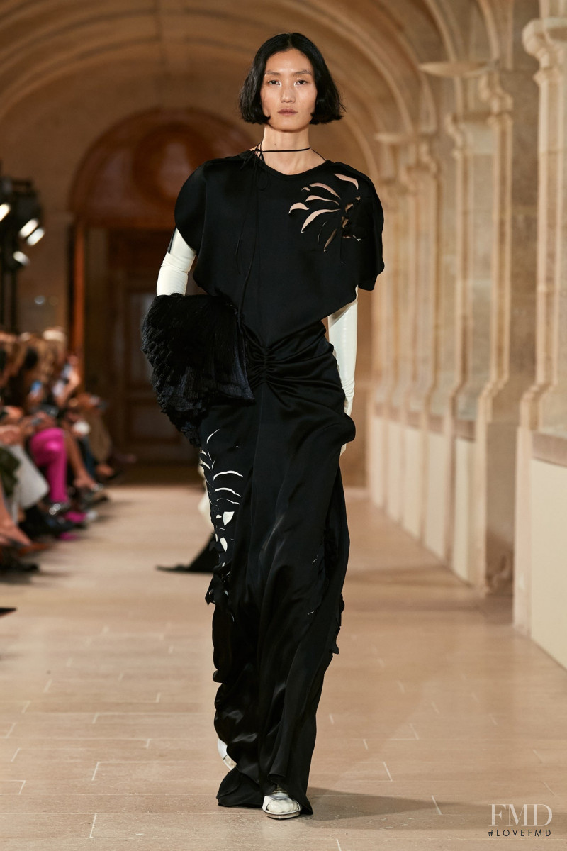 Lina Zhang featured in  the Victoria Beckham fashion show for Spring/Summer 2023