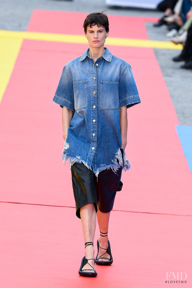 Stella McCartney fashion show for Spring/Summer 2023