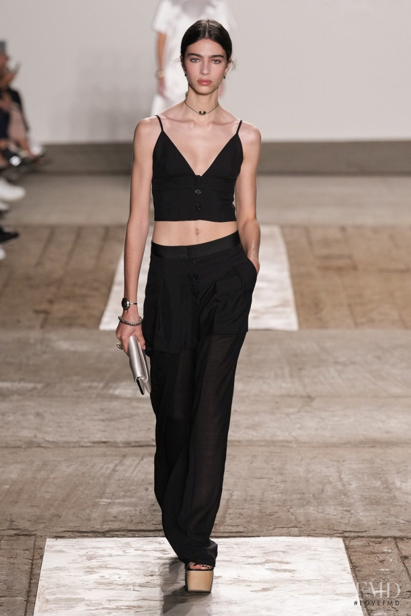 Loli Bahia featured in  the Ports 1961 fashion show for Spring/Summer 2023