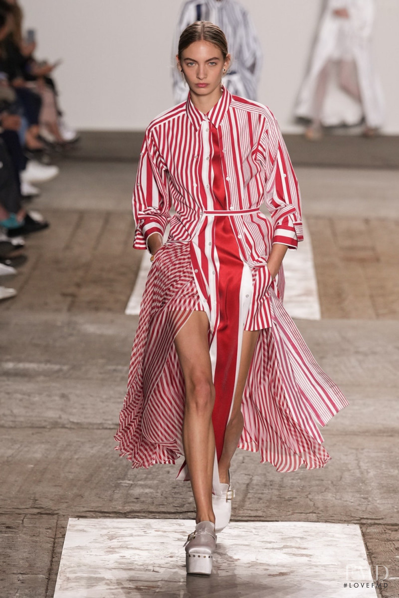 Rolf Schrader featured in  the Ports 1961 fashion show for Spring/Summer 2023