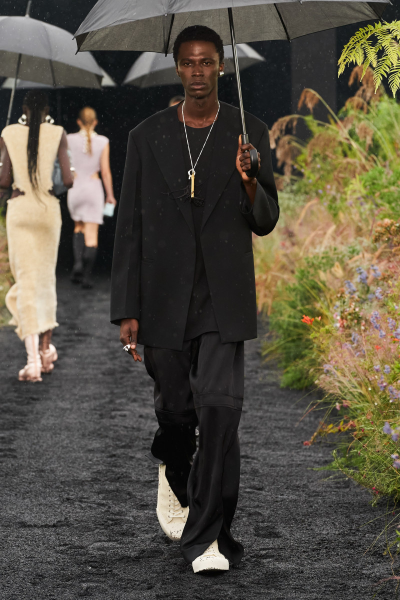 Cherif Douamba featured in  the Jil Sander fashion show for Spring/Summer 2023