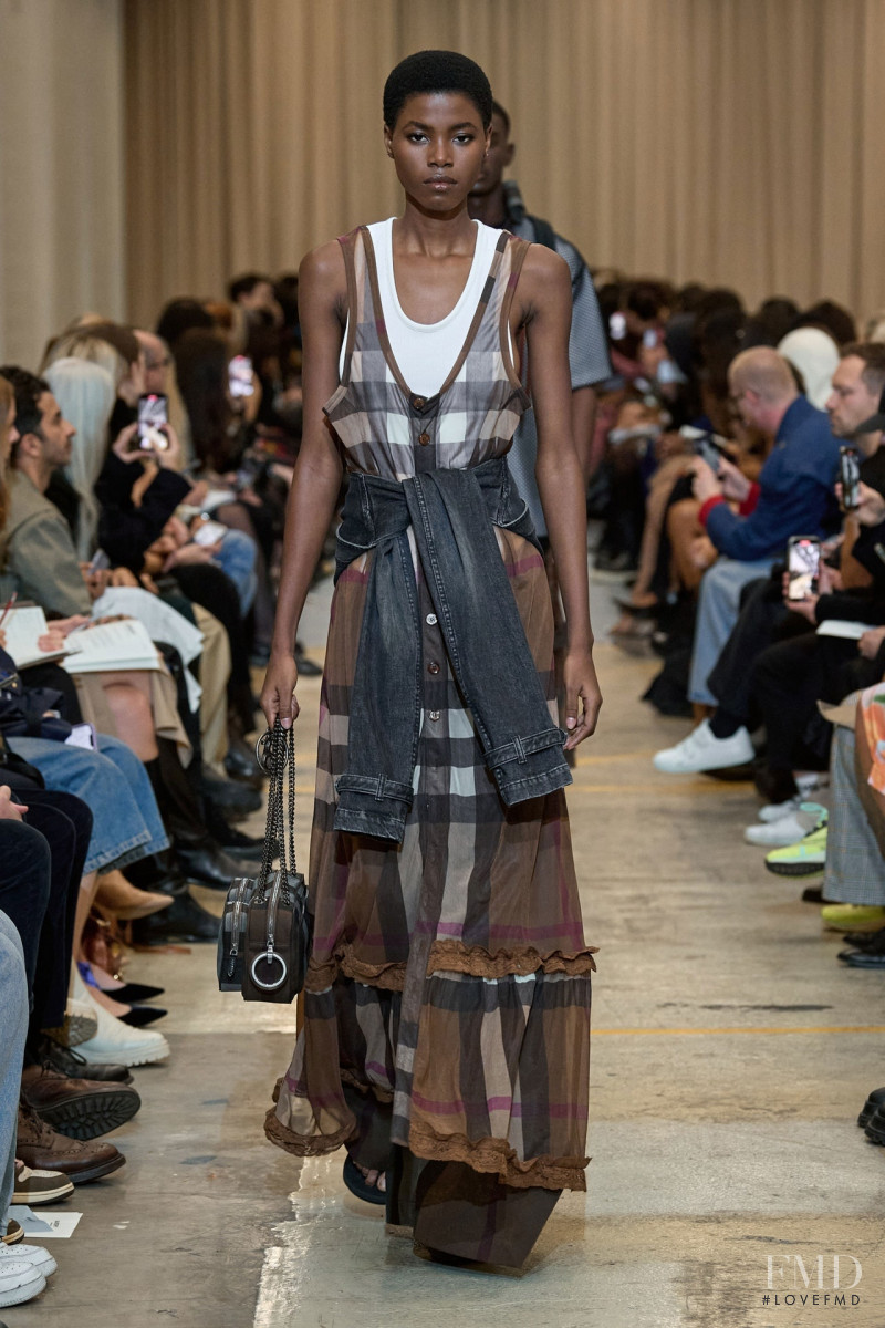 Victoria Fawole featured in  the Burberry fashion show for Spring/Summer 2023