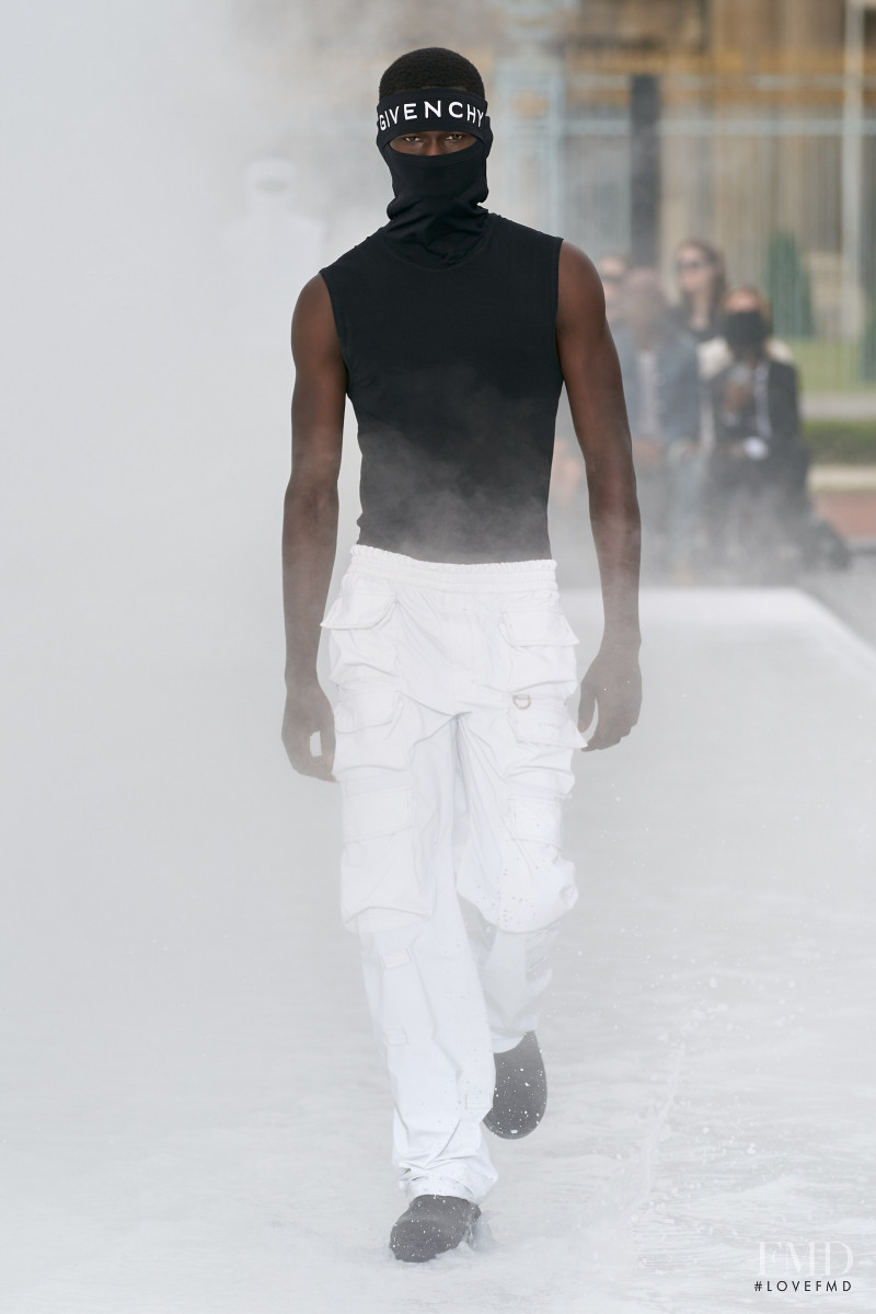 Givenchy fashion show for Spring/Summer 2023