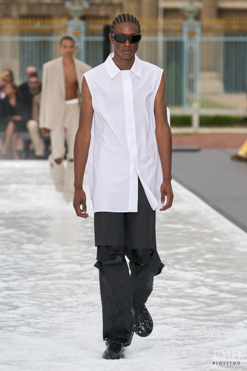 Givenchy fashion show for Spring/Summer 2023