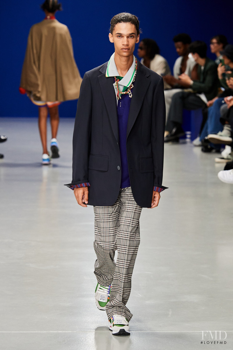 Lenny Diaw featured in  the Kolor fashion show for Spring/Summer 2023