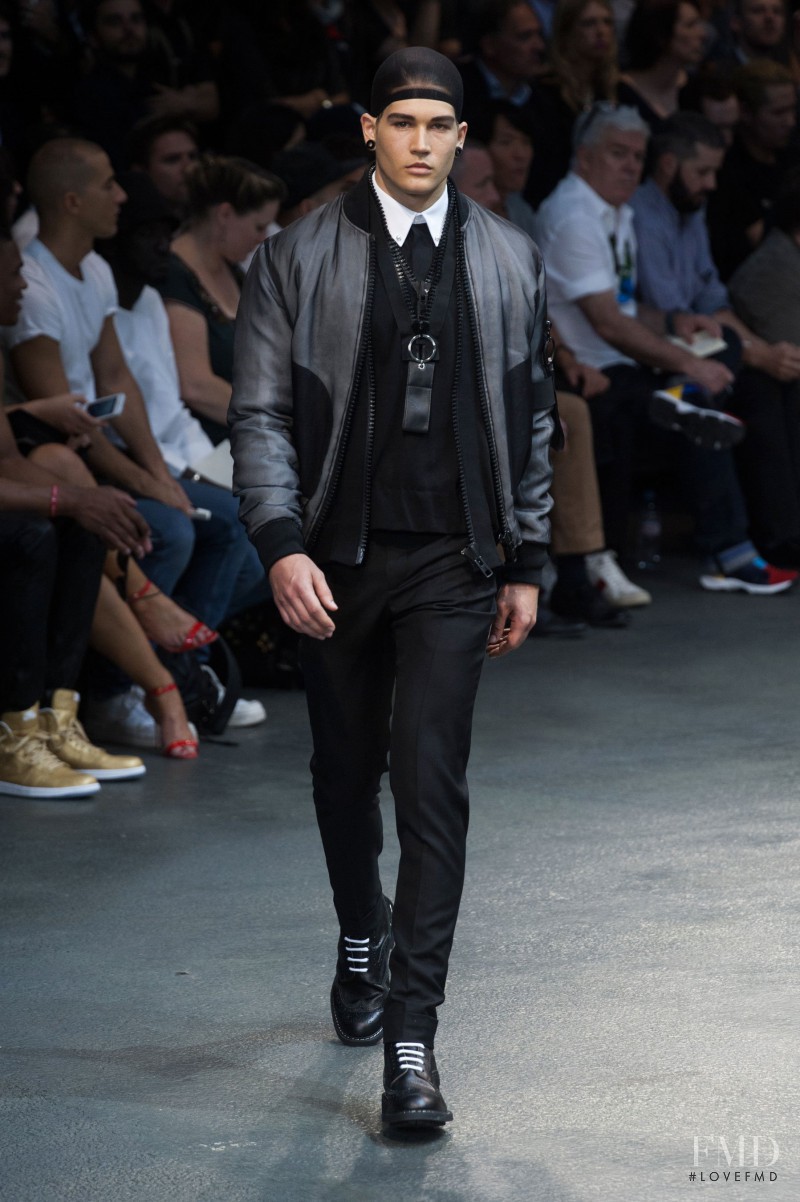 Givenchy fashion show for Spring/Summer 2015