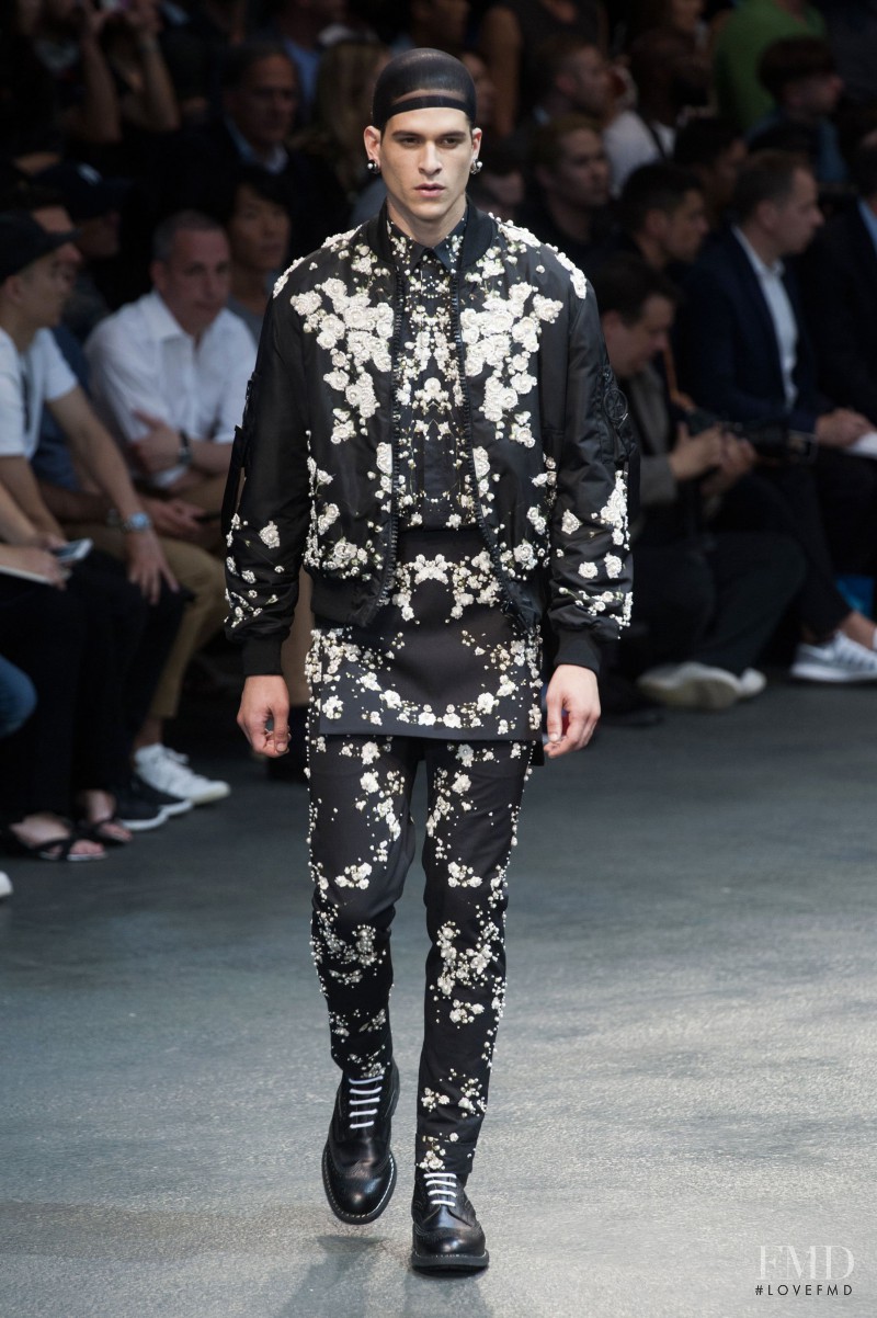 Givenchy fashion show for Spring/Summer 2015