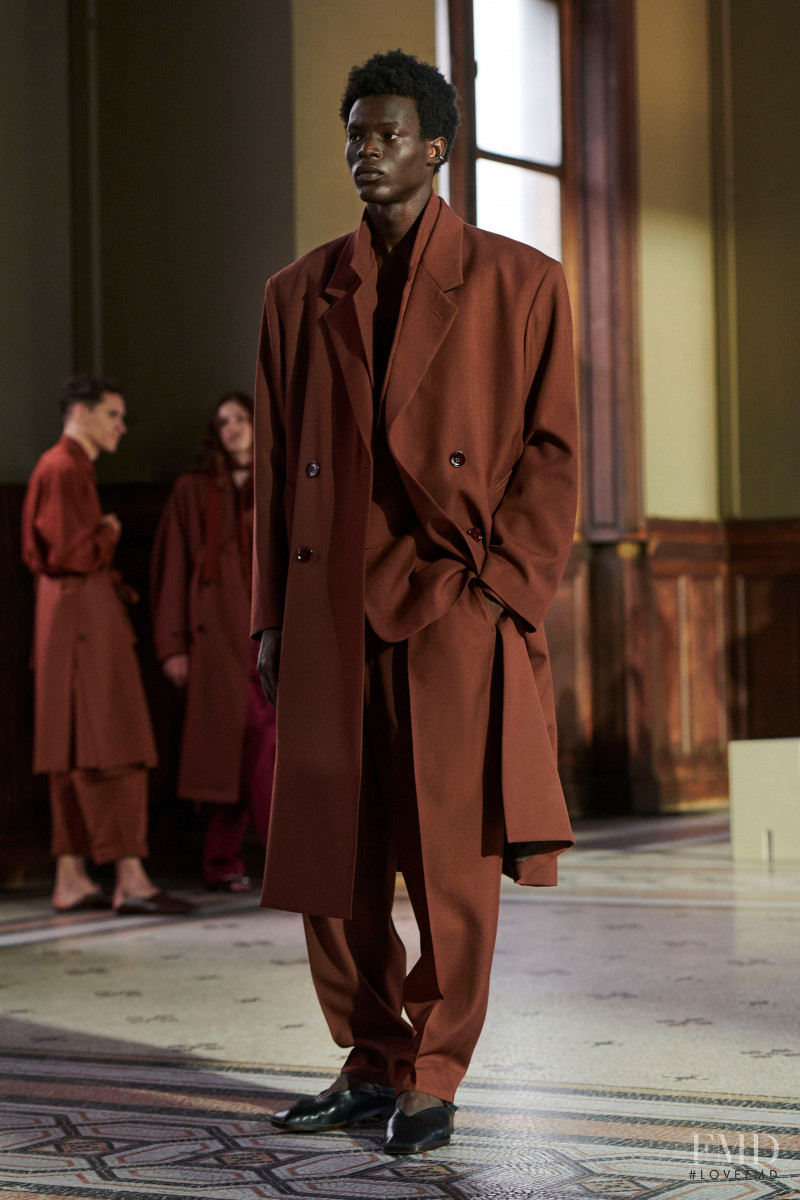 Christophe Lemaire lookbook for Spring/Summer 2023