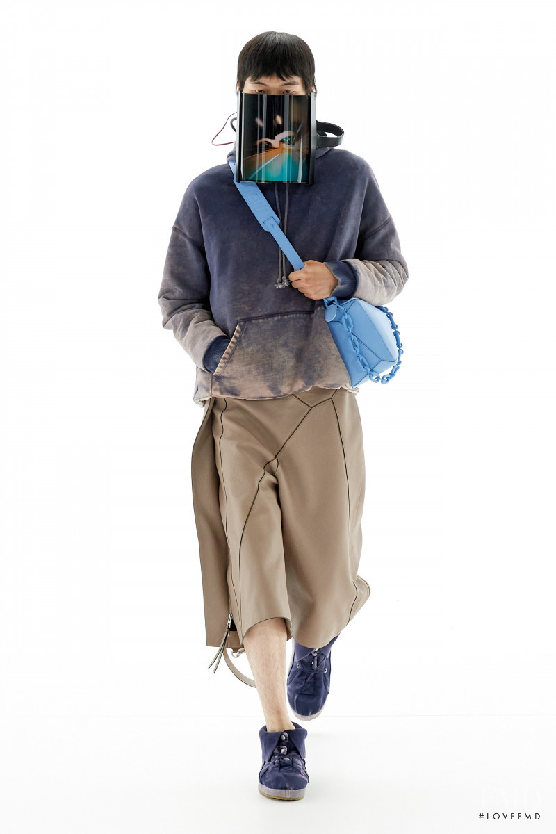 Loewe fashion show for Spring/Summer 2023