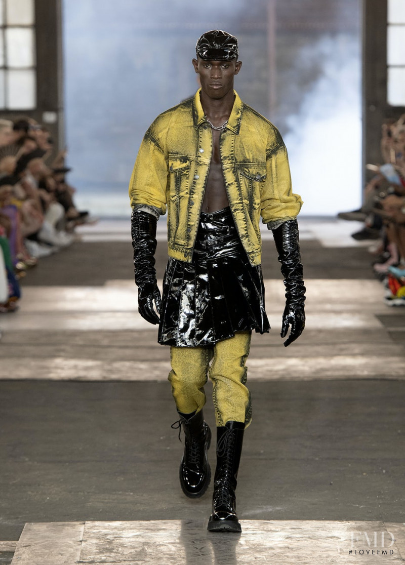 Moschino fashion show for Spring/Summer 2023