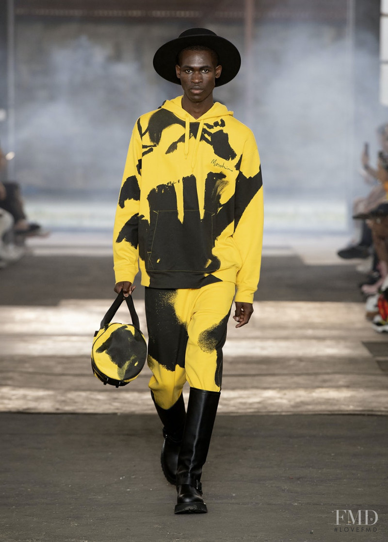 Moschino fashion show for Spring/Summer 2023