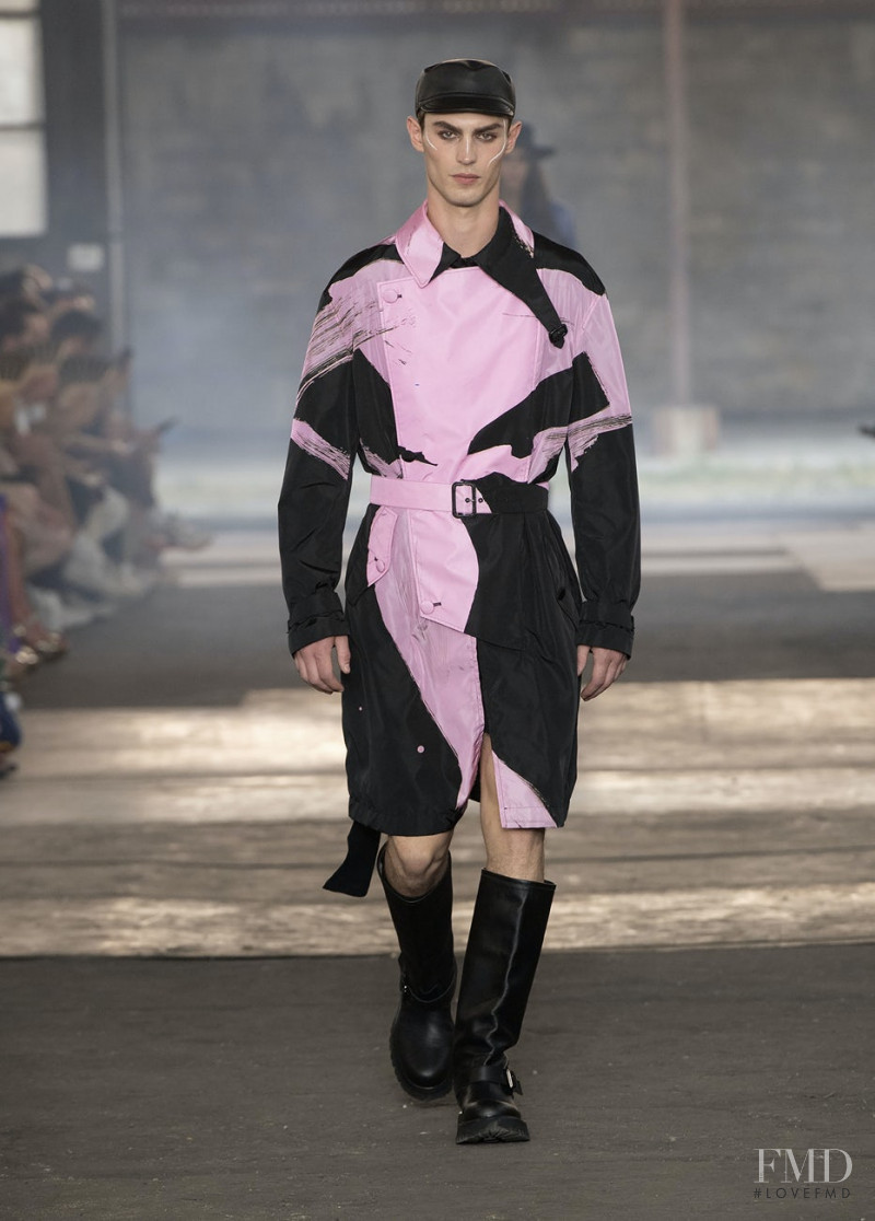 Kit Butler featured in  the Moschino fashion show for Spring/Summer 2023