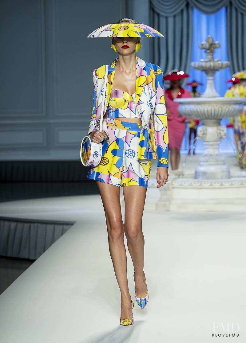 Ella Rattigan featured in  the Moschino fashion show for Spring/Summer 2023