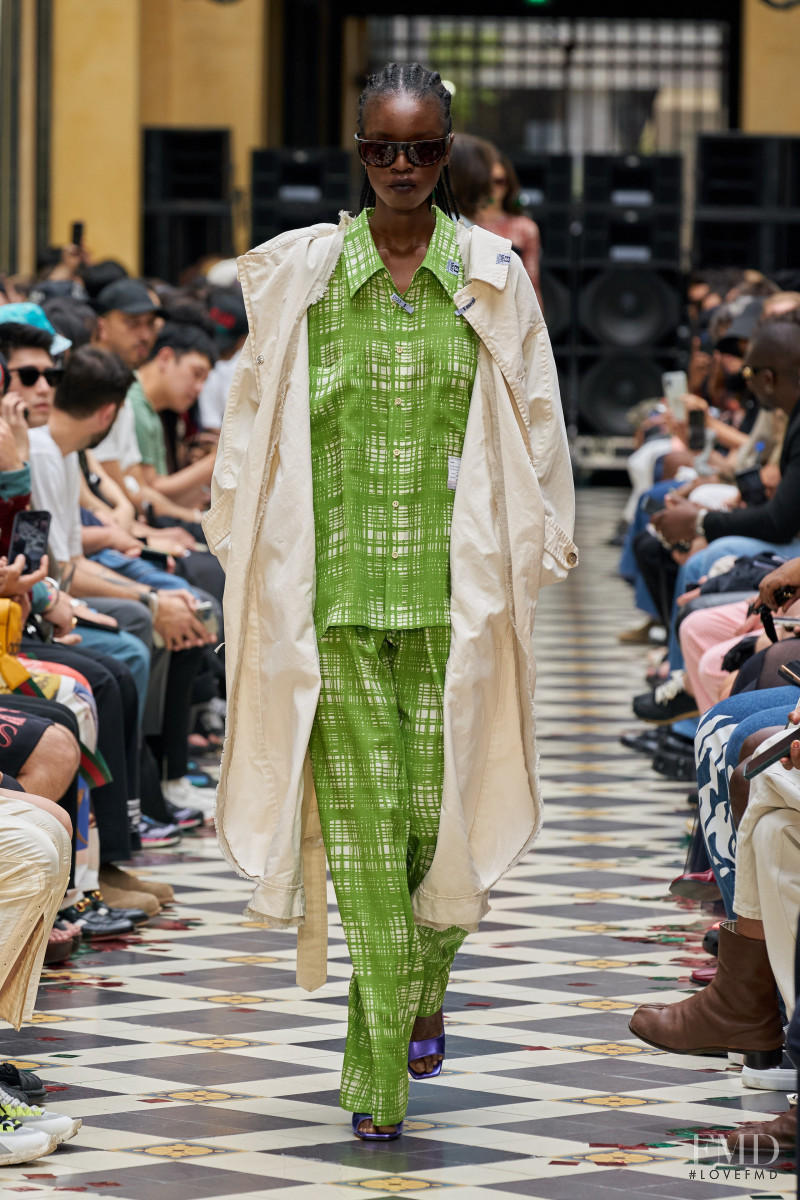 Mihara Yasuhiro fashion show for Spring/Summer 2023