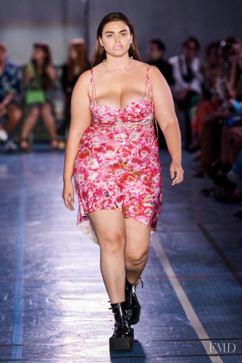 Natasha Zinko fashion show for Spring/Summer 2023