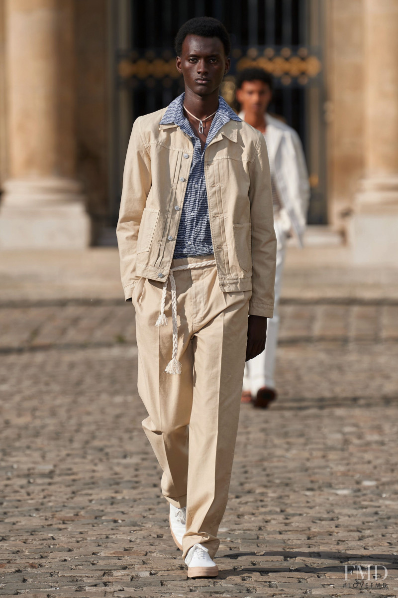 Officine Generale fashion show for Spring/Summer 2023