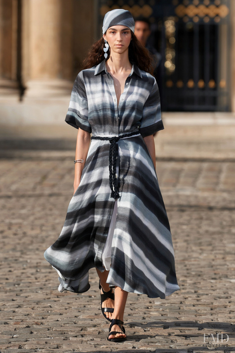 Officine Generale fashion show for Spring/Summer 2023